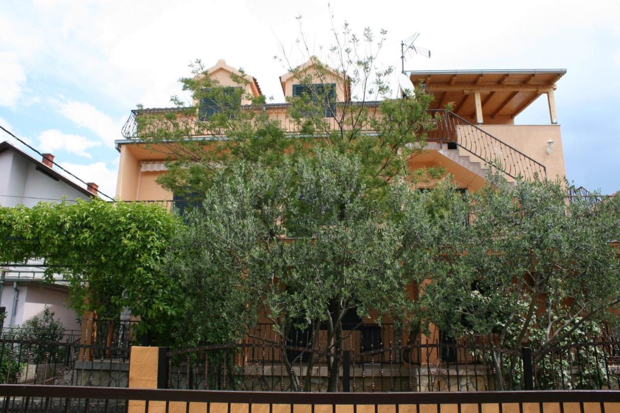 Apartments With A Parking Space Vodice - 6444 外观 照片