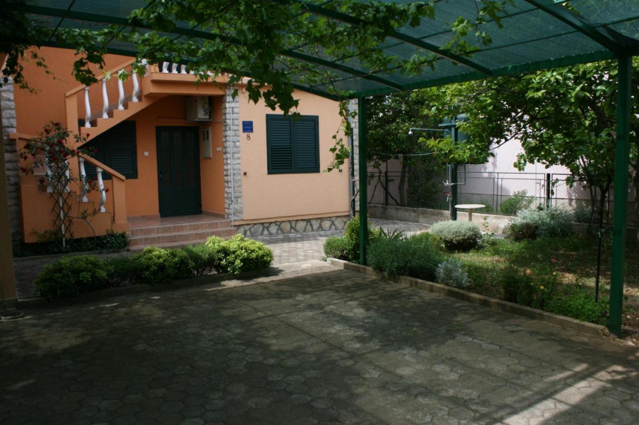 Apartments With A Parking Space Vodice - 6444 外观 照片